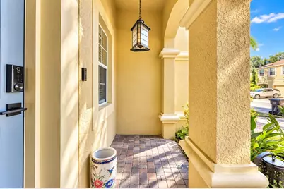 9234 Stone River Place, Riverview, FL 33578 - Photo 5
