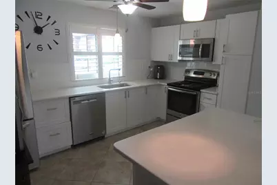 875 S Village Drive N #101, Saint Petersburg, FL 33716 - Photo 9