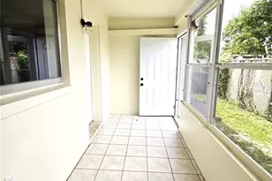 2366 Shelley St, Clearwater, FL 33765 - Photo 19