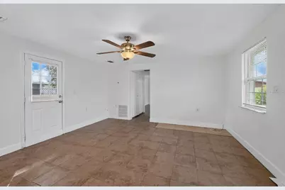 725 Strain Boulevard, Lakeland, FL 33815 - Photo 47
