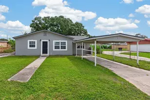 725 Strain Blvd, Lakeland, FL 33815 - Photo 1