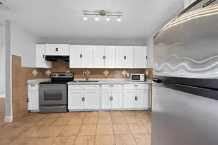 725 Strain Blvd, Lakeland, FL 33815 - Photo 17