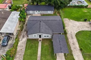 725 Strain Blvd, Lakeland, FL 33815 - Photo 77