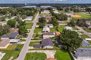 725 Strain Blvd, Lakeland, FL 33815 - Photo 73