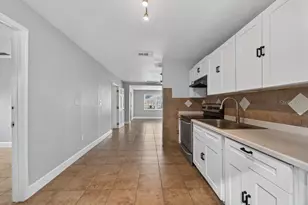 725 Strain Blvd, Lakeland, FL 33815 - Photo 19