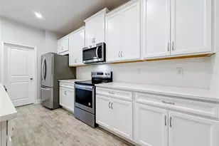 6076 Grand Sonata Ave, Lutz, FL 33558 - Photo 21