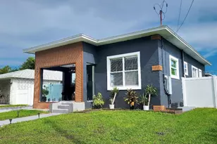 2711 W Cordelia St, Tampa, FL 33607 - Photo 1
