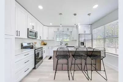 2711 W Cordelia Street, Tampa, FL 33607 - Photo 11