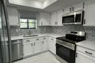 1609 Hammock Pine Blvd, Clearwater, FL 33761 - Photo 9
