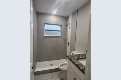 [Address not provided], Tampa, FL 33617 - Photo 19