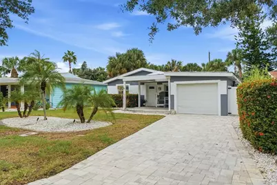1206 Bay Shore Boulevard, Indian Rocks Beach, FL 33785 - Photo 9