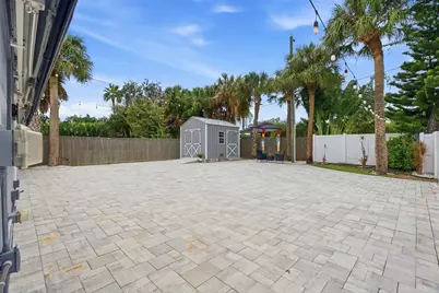 1206 Bay Shore Boulevard, Indian Rocks Beach, FL 33785 - Photo 7
