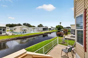 35143 Danny Dr, Zephyrhills, FL 33541 - Photo 21