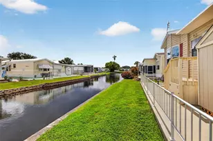 35143 Danny Dr, Zephyrhills, FL 33541 - Photo 23