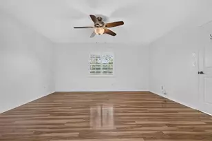 2329 Lancaster Dr, Sun City Center, FL 33573 - Photo 29