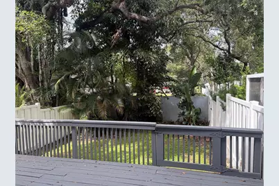 2855 Bayshore Trails Drive, Tampa, FL 33611 - Photo 7