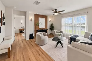 1011 Tidal Rock Ave, Ruskin, FL 33570 - Photo 3