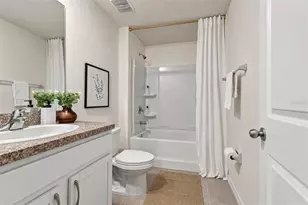 1011 Tidal Rock Ave, Ruskin, FL 33570 - Photo 17