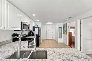 11605 Gulf Blvd, Treasure Island, FL 33706 - Photo 19