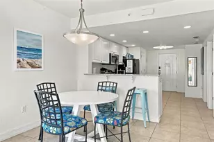 11605 Gulf Blvd, Treasure Island, FL 33706 - Photo 23