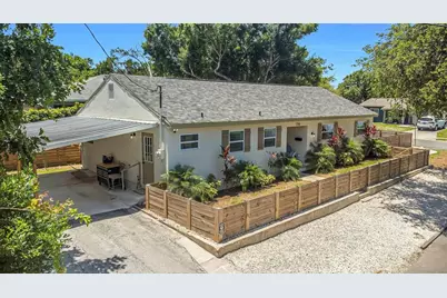 710 31st Avenue N, Saint Petersburg, FL 33704 - Photo 1