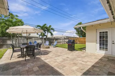 8830 140th Street N, Seminole, FL 33776 - Photo 43