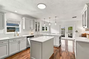 8830 140th St N, Seminole, FL 33776 - Photo 21