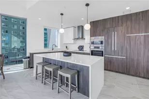 777 3rd Ave N, Saint Petersburg, FL 33701 - Photo 5