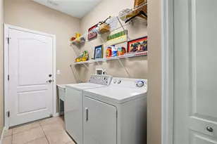 2057 Inverness Greens Dr, Sun City Center, FL 33573 - Photo 31