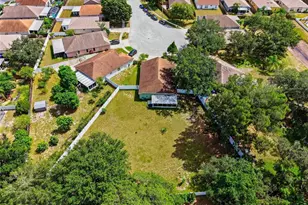 12402 Tree Pointe Ct, Riverview, FL 33578 - Photo 3