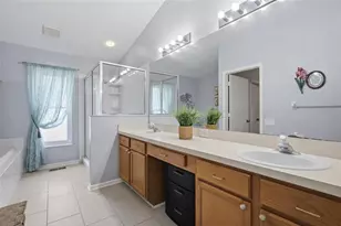 12402 Tree Pointe Ct, Riverview, FL 33578 - Photo 17