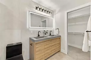 5550 21st Ave N, Saint Petersburg, FL 33710 - Photo 15