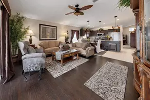 2348 Roanoke Springs Dr, Ruskin, FL 33570 - Photo 17