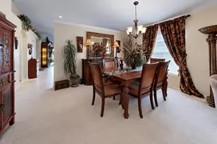 2348 Roanoke Springs Dr, Ruskin, FL 33570 - Photo 7