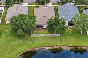 2348 Roanoke Springs Dr, Ruskin, FL 33570 - Photo 33