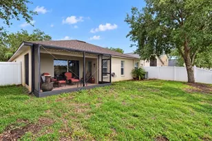2348 Roanoke Springs Dr, Ruskin, FL 33570 - Photo 29