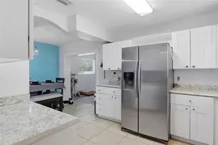 201 E Wheeler Rd, Seffner, FL 33584 - Photo 21