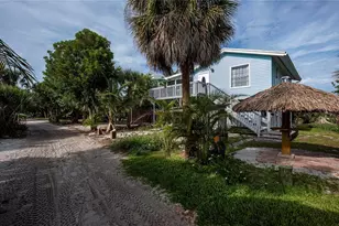 8982 Seagrape Ln, Boca Grande, FL 33921 - Photo 11