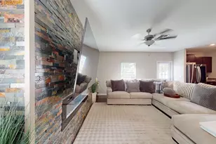 10211 White Linen Ave, Riverview, FL 33578 - Photo 5