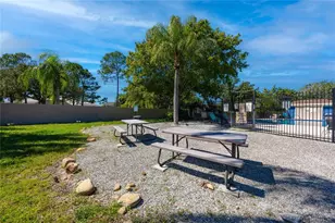 6229 Bayside Key Dr, Tampa, FL 33615 - Photo 47