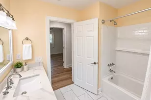 8807 Dyer Rd, Riverview, FL 33578 - Photo 13
