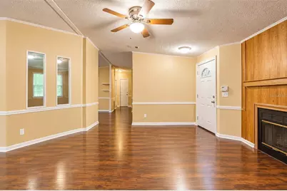 1215 E 149th Avenue, Lutz, FL 33549 - Photo 9