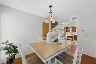 12505 Sunshine Ln, Treasure Island, FL 33706 - Photo 17
