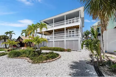 12505 Sunshine Lane, Treasure Island, FL 33706 - Photo 3