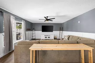 8295 Begonia St, Spring Hill, FL 34608 - Photo 21