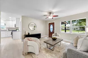 14756 Mockingbird Ln E, Clearwater, FL 33760 - Photo 9