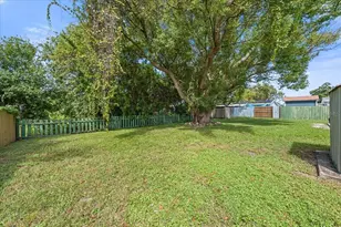 14756 Mockingbird Ln E, Clearwater, FL 33760 - Photo 35