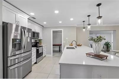 13914 84th Ter, Seminole, FL 33776 - Photo 15