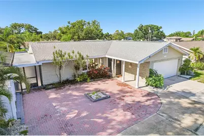 13914 84th Ter, Seminole, FL 33776 - Photo 29