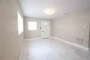 1328 E Parker St, Lakeland, FL 33801 - Photo 5